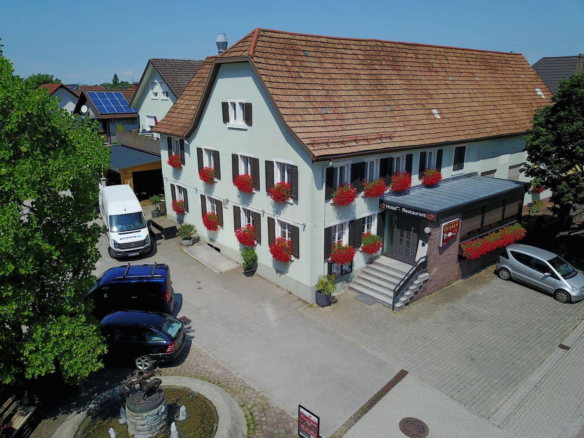 Landgasthof Ochsen Sinzheim Exterior photo